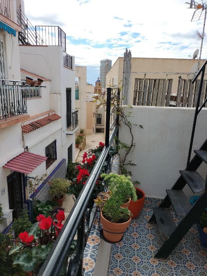 Private Terrace-Romantic-Sea, Castle Views-Central Alicante Buitenkant foto